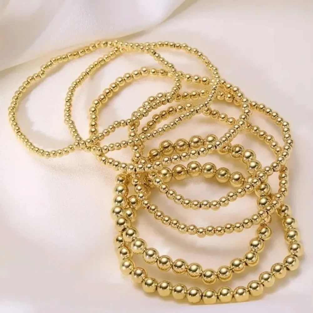 SALE💚 any 3 for $18 💚 7-Piece Bohemian Acrylic Round Bead Bracelet Set - Picture 4 of 4